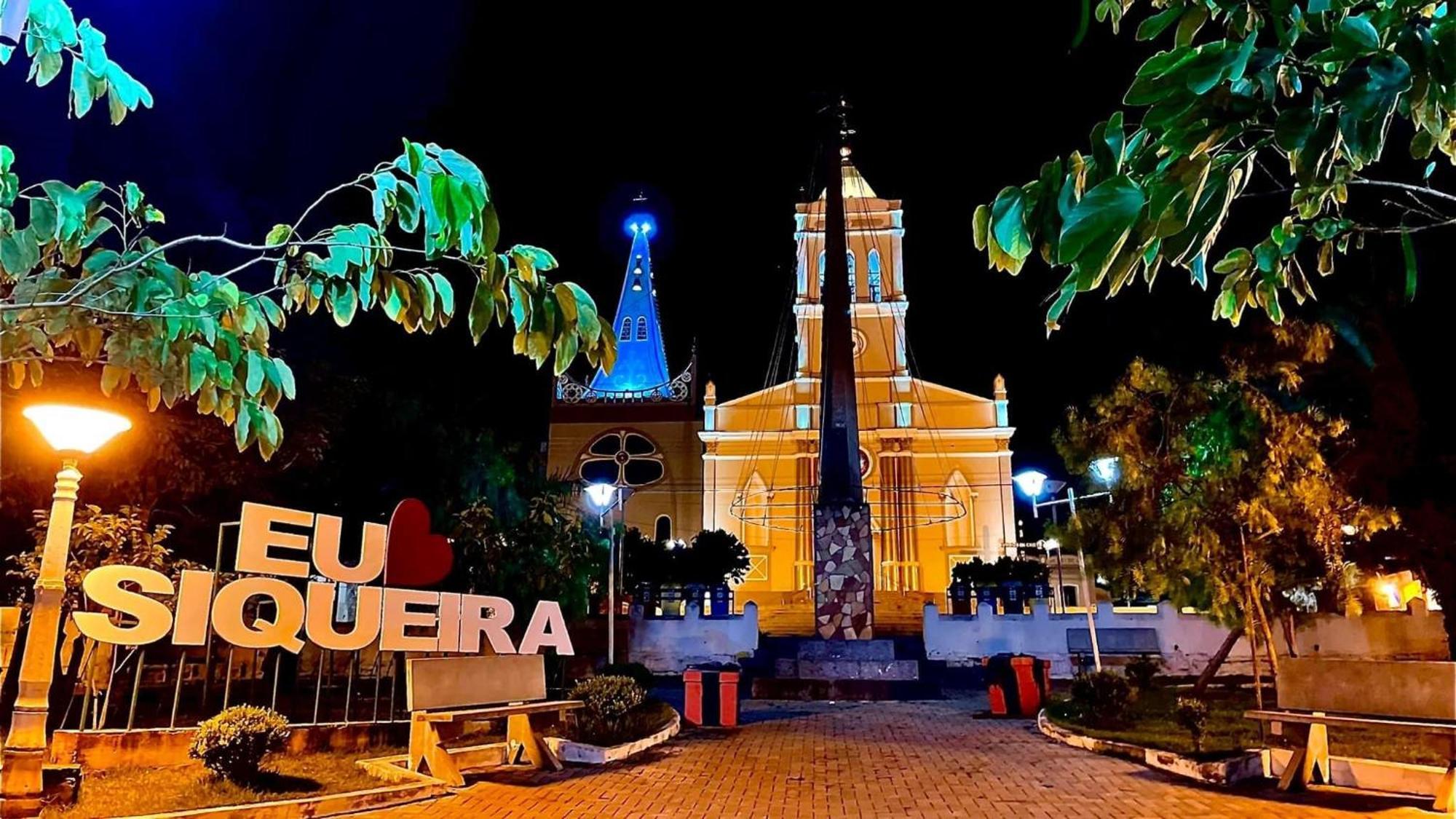 Queiroz Palace Hotel Siqueira Campos Eksteriør billede