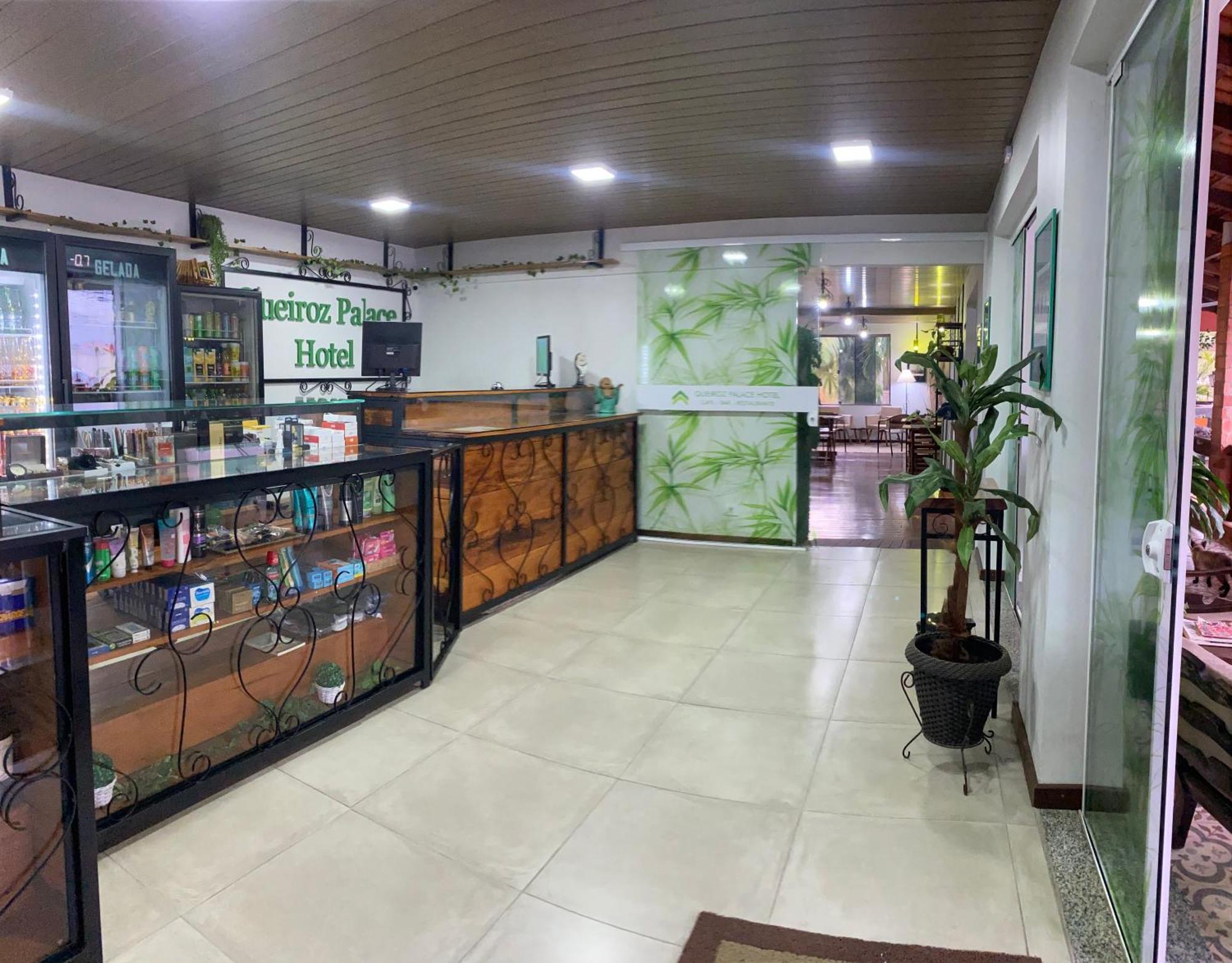 Queiroz Palace Hotel Siqueira Campos Eksteriør billede